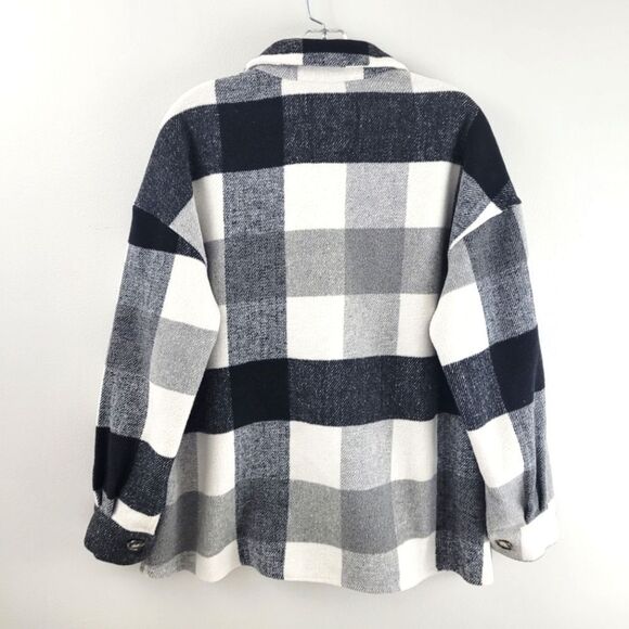 THE FREE YOGA flannel shacket size M - Picture 7 of 10